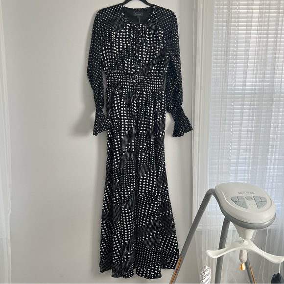 Gracia Black and White Tiered Halter Dress - Picture 1 of 7